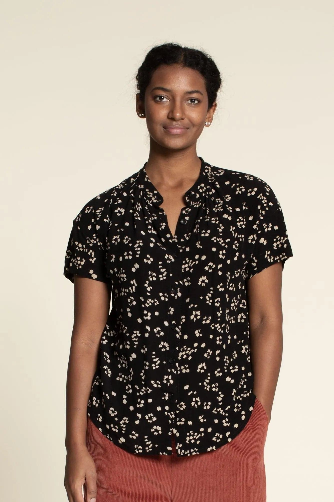 Sille Shirt Sewing Pattern